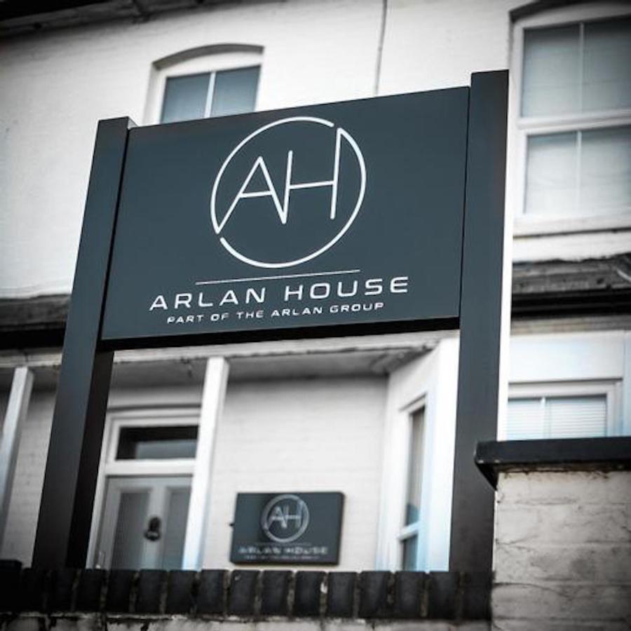 Arlan House, Central Basingstoke Hotel Eksteriør bilde